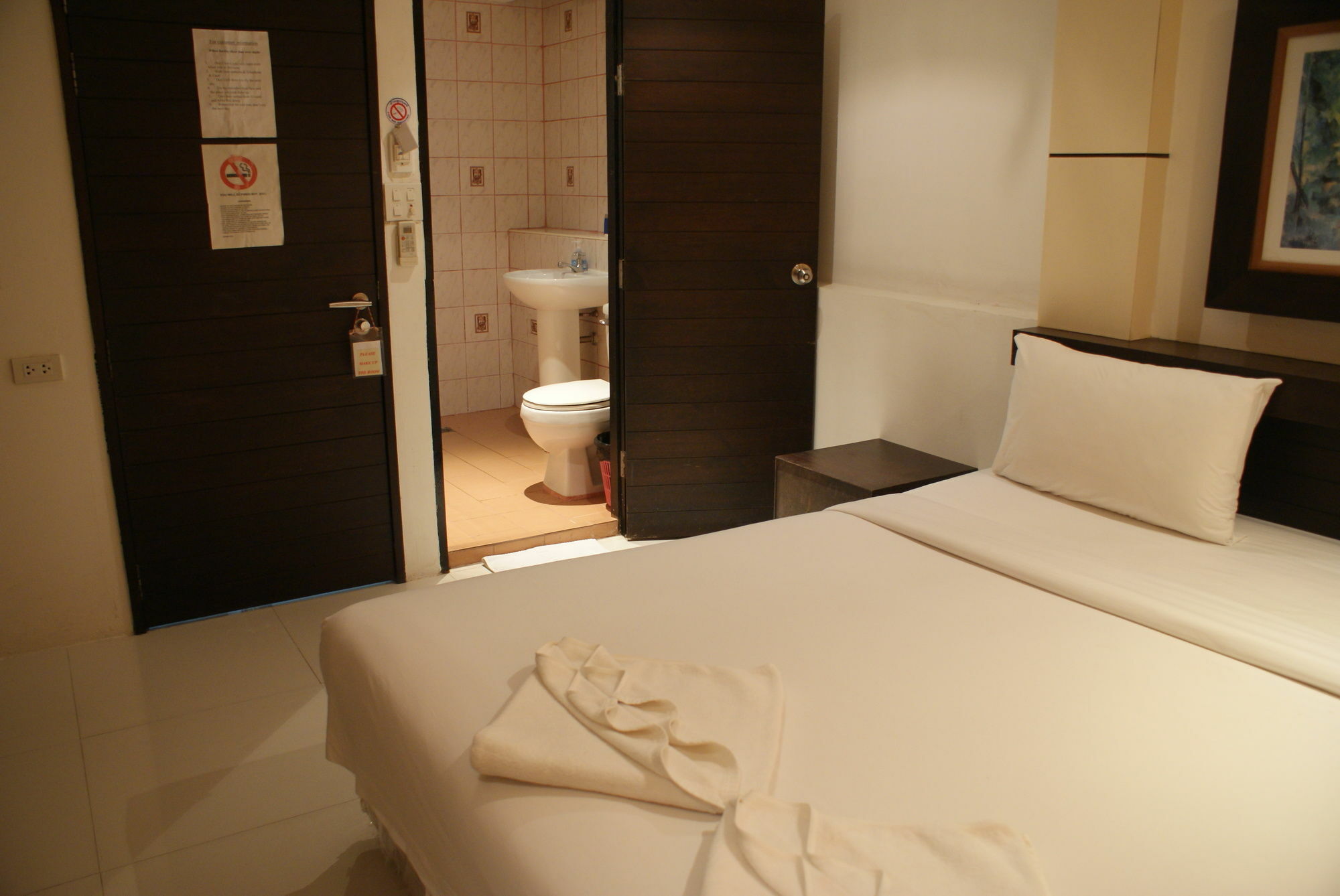 New International Hotell Patong
